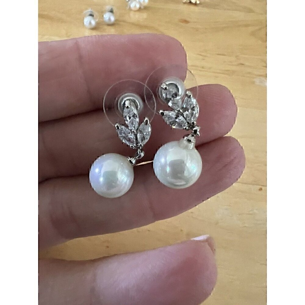 Silver and White Pearl Cluster Post Earrings Cz Leaf Drop Earring Vintage